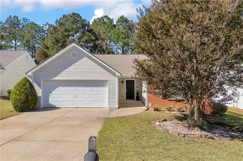 1040 Meadow Walk Ave, Lawrenceville, GA 30044