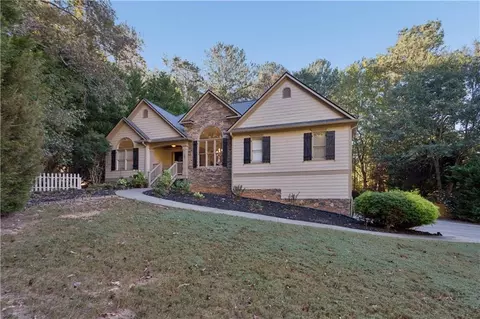 680 Cable Rd, Waleska, GA 30183