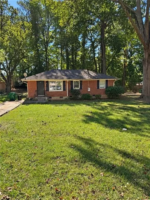 3637 Larkspur Ter, Decatur, GA 30032