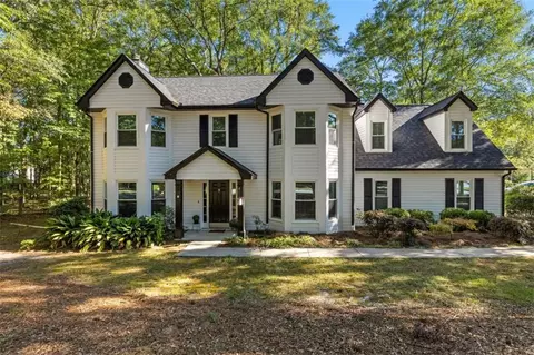 801 Agate Edge, Peachtree City, GA 30269