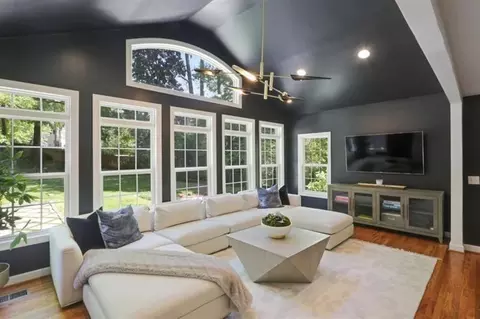 3911 Wieuca Rd NE, Atlanta, GA 30342