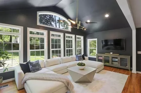 3911 Wieuca Rd NE, Atlanta, GA 30342