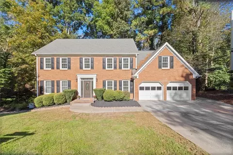 4139 Bellflower Ct NE, Roswell, GA 30075