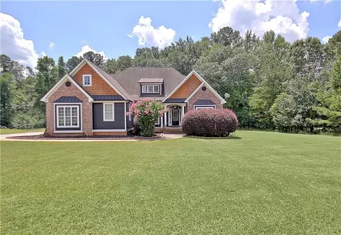 660 Sandy Creek Rd, Fayetteville, GA 30214