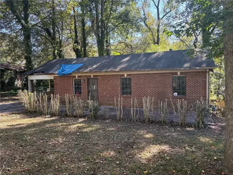 2475 Bouldercliff Way SE, Atlanta, GA 30316