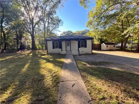 427 Wellons St NE, Marietta, GA 30060