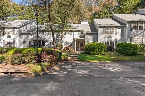 3920 Riverlook Pkwy SE #206, Marietta, GA 30067
