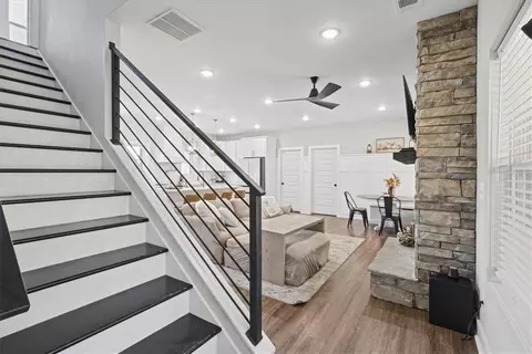 Entry Way - 533 Lively Rd, Waco, GA 30182 photo 1 of 5