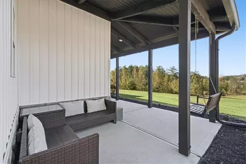 Exterior - 533 Lively Rd, Waco, GA 30182 photo 10 of 18
