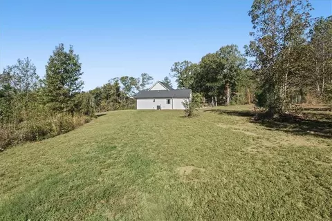 Exterior - 533 Lively Rd, Waco, GA 30182 photo 13 of 18