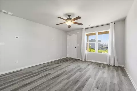 Living - 357 Cody Dr, Macon, GA 31216 photo 2 of 3