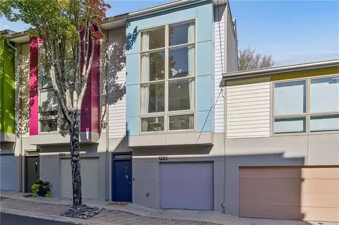 1223 Van Allen Mews NW #52, Atlanta, GA 30318