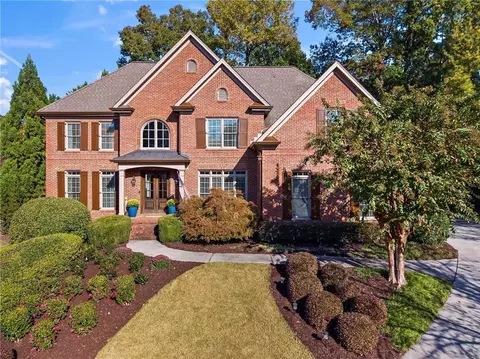 4129 Golden Leaf Grv, Peachtree Corners, GA 30092