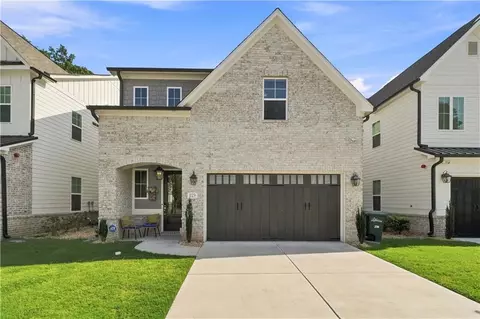 229 Scottsdale Dr, Marietta, GA 30064