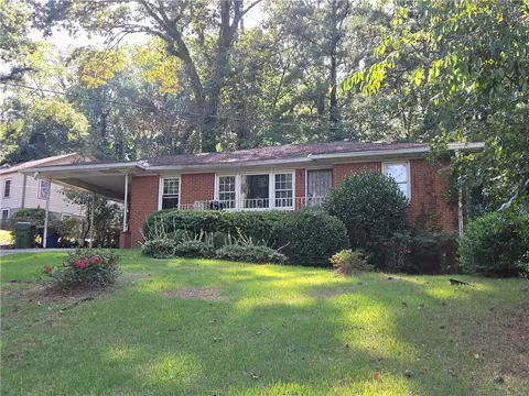2716 Hedgewood Dr NW, Atlanta, GA 30311