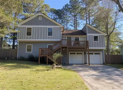 2710 Spring Ridge Cir, Snellville, GA 30039