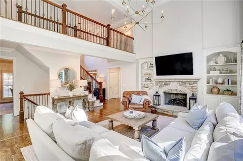 Living - 9030 Preston Ln, Suwanee, GA 30024 photo 4 of 10