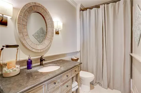 Bath - 9030 Preston Ln, Suwanee, GA 30024 photo 1 of 11