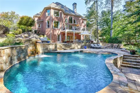 Exterior - 9030 Preston Ln, Suwanee, GA 30024 photo 2 of 20