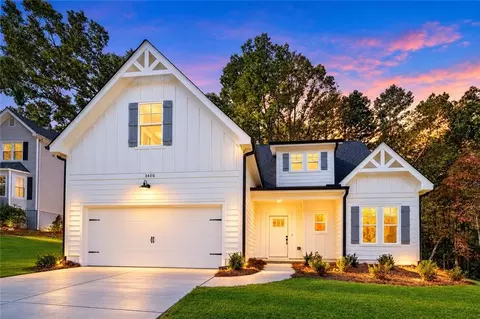 3400 Coles Creek Dr, Buford, GA 30519