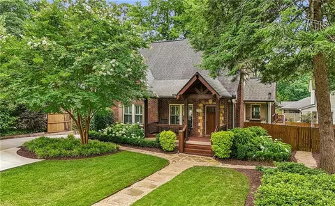 2719 Tupelo St SE, Atlanta, GA 30317
