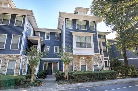 1575 Ridenour Pkwy NW #821, Kennesaw, GA 30152