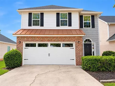 245 Polo Ln, Locust Grove, GA 30248