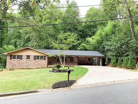 5792 Button Gwinnett Pl, Norcross, GA 30093