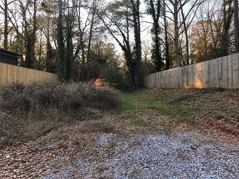 2239 Weldon Ave, Decatur, GA 30032