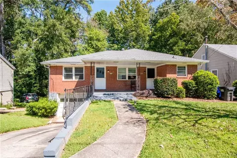 1313 Clermont Ave, East Point, GA 30344