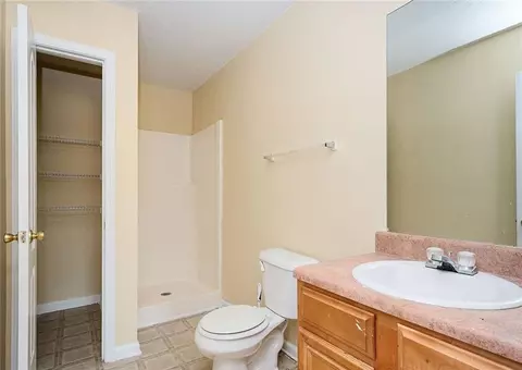 Bath - 11517 Haleigh St, Hampton, GA 30228 photo 1 of 3