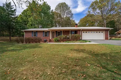 Exterior - 116 Walnut Rd, Jasper, GA 30143 photo 2 of 9
