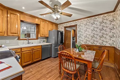 Kitchen - 116 Walnut Rd, Jasper, GA 30143 photo 2 of 5