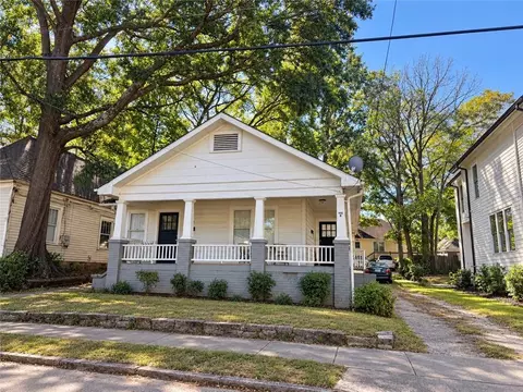 448 Calhoun St NW, Atlanta, GA 30318