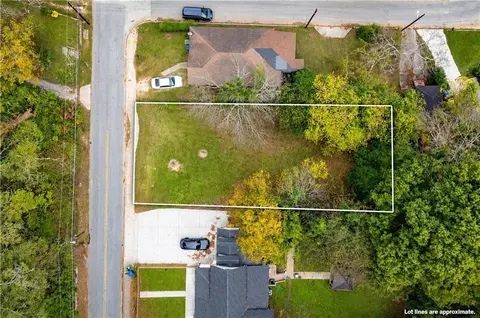 18 Johnson Rd NW, Atlanta, GA 30318