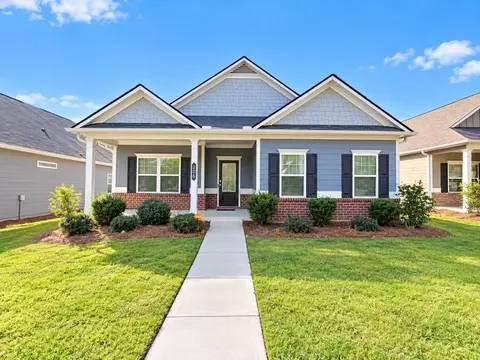 206 N Dogwood St, Villa Rica, GA 30180