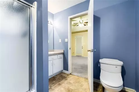 Bath - 5777 Meadowview Rd, Rex, GA 30273 photo 1 of 2