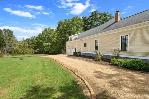 Exterior - 3905 Prospect Rd, Rutledge, GA 30663 photo 11 of 22