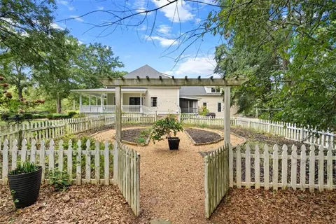 Exterior - 3905 Prospect Rd, Rutledge, GA 30663 photo 14 of 22