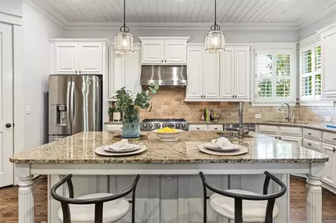 Kitchen - 12732 Lecoma Trce, Milton, GA 30004 photo 2 of 8