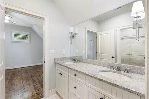 Bath - 12732 Lecoma Trce, Milton, GA 30004 photo 6 of 9