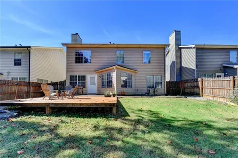 Exterior - 840 Ahearn Ct, Suwanee, GA 30024 photo 9 of 11