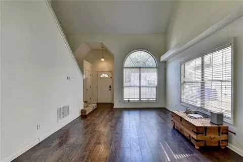 Living - 840 Ahearn Ct, Suwanee, GA 30024 photo 3 of 7