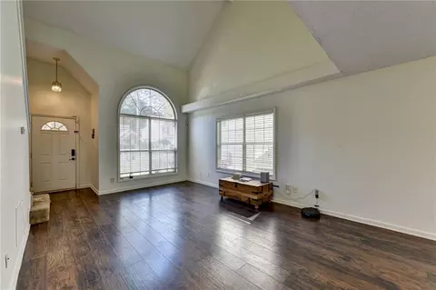 Living - 840 Ahearn Ct, Suwanee, GA 30024 photo 4 of 7