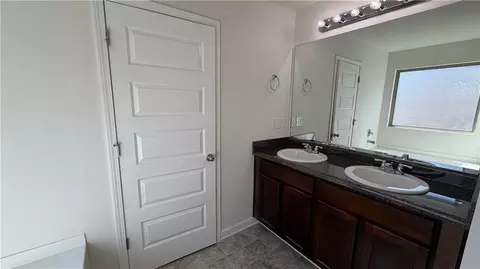 Bath - 10994 Genova Ter, Hampton, GA 30228 photo 2 of 2