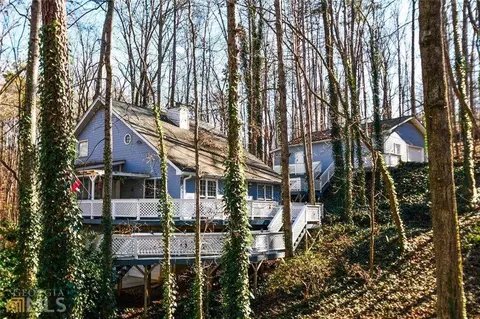 4049 Skyline Dr, Gainesville, GA 30501