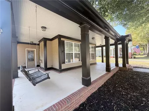 Exterior - 250 Ryan Ln, Covington, GA 30014 photo 6 of 9