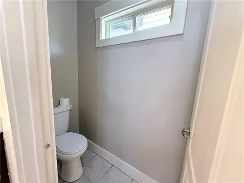 Bath - 250 Ryan Ln, Covington, GA 30014 photo 3 of 9