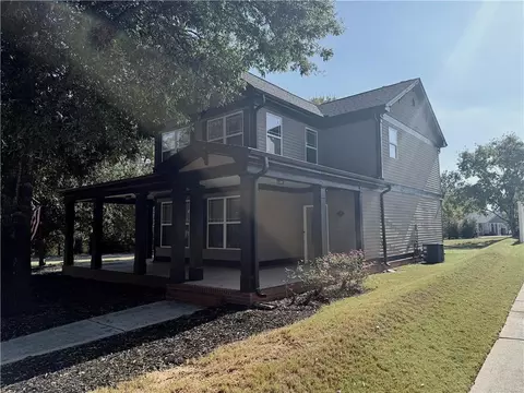 Exterior - 250 Ryan Ln, Covington, GA 30014 photo 4 of 9