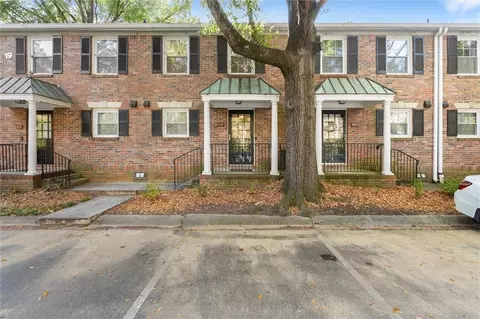 6700 Roswell Rd #19B, Sandy Springs, GA 30328